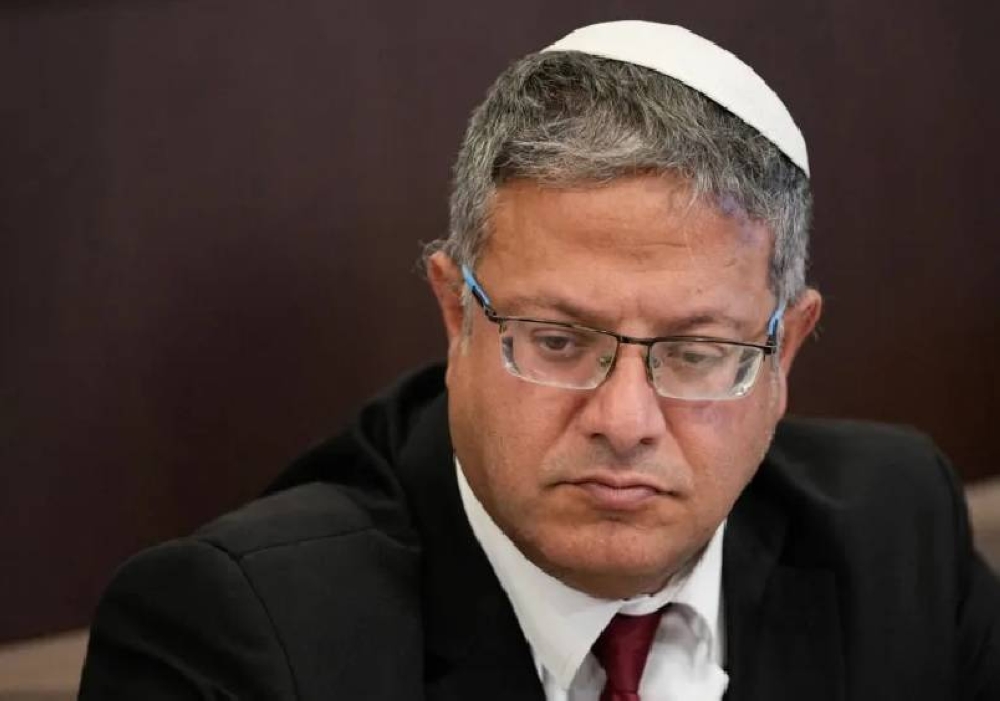 الخلافات تتفاقم.. وزير يميني يطالب نتنياهو بحل مجلس الحرب