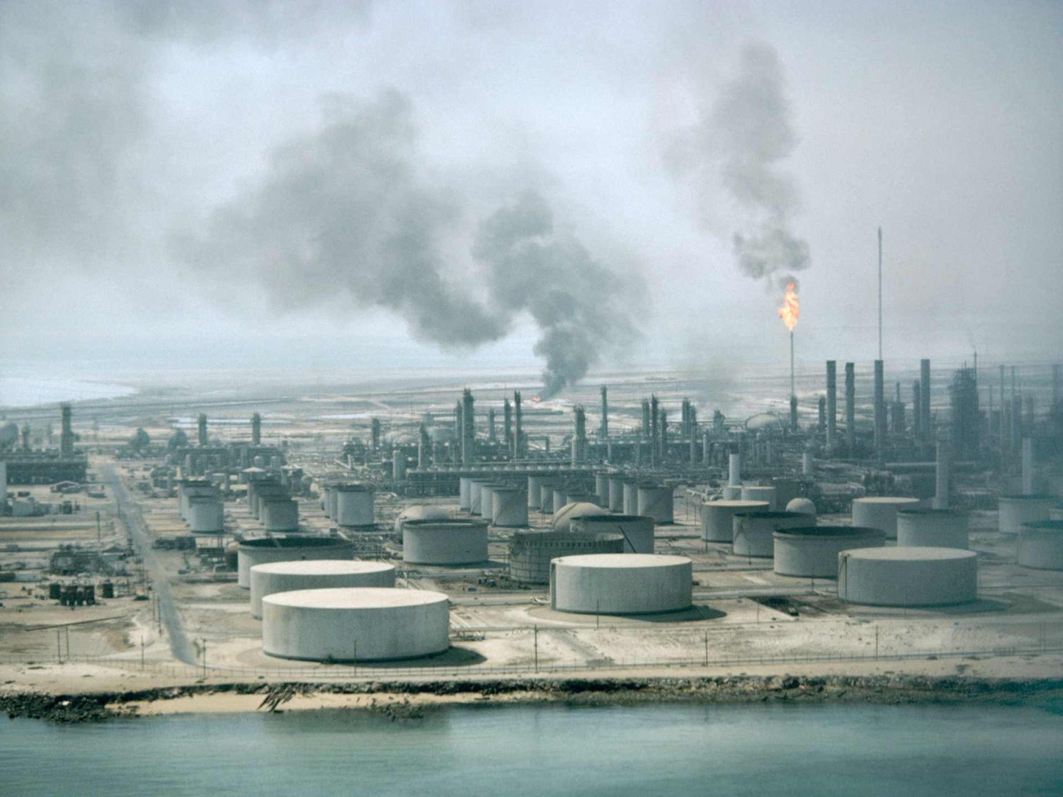 أسعار النفط ترتفع وسط استمرار التوتر بشأن غزة