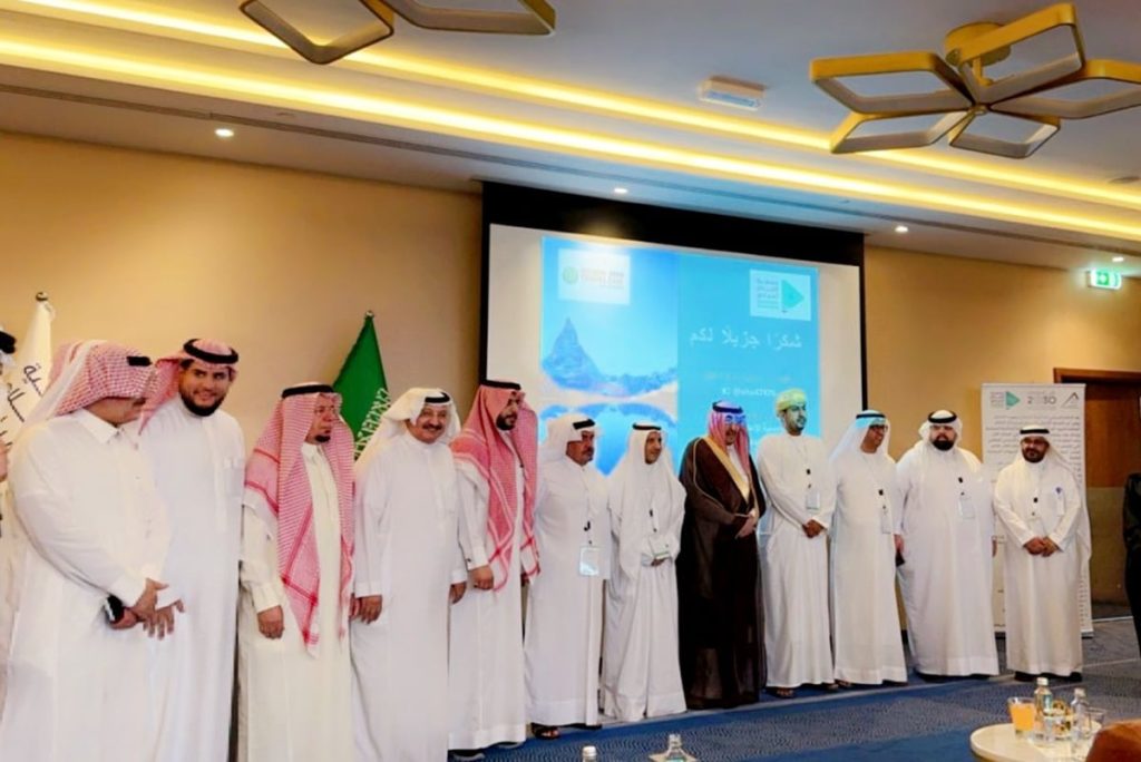 خلال ندوة إعلامية أقيمت بالتزامن مع معرض الرياض للسفر.. آل دغيم: إنشاء جمعية خليجية للإعلام السياحي أبرز توصيات المشاركين