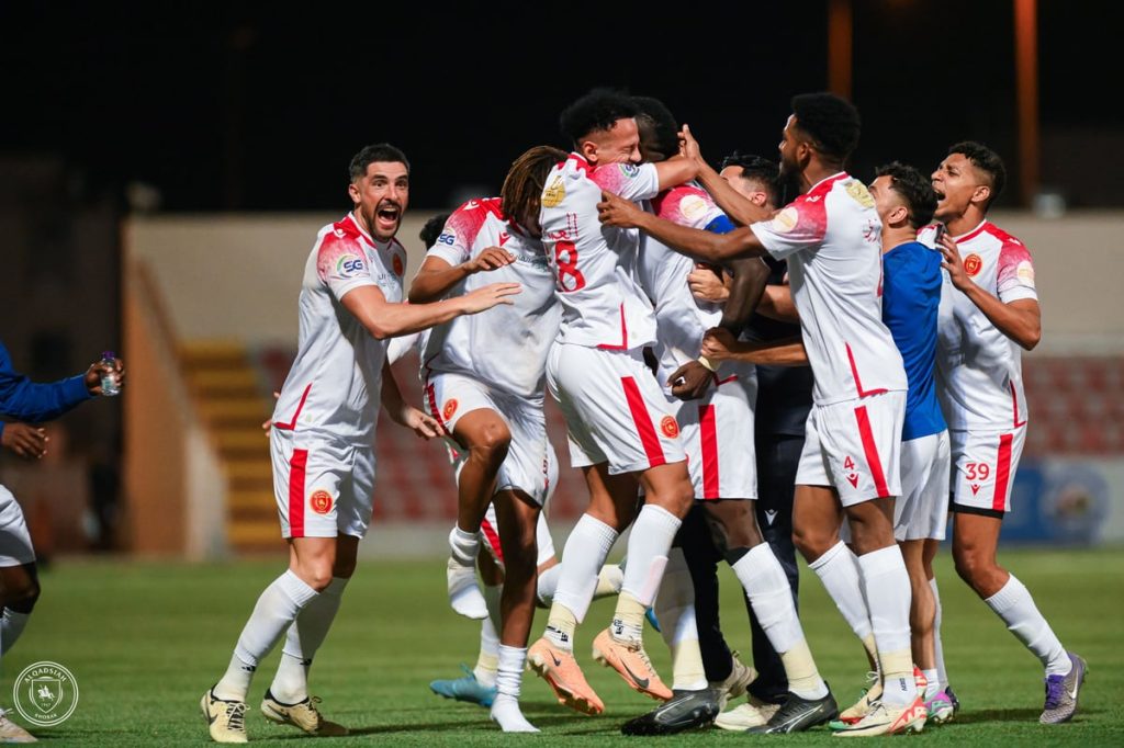 القادسية إلى دوري «روشن».. ومنافسة شرسة على المقعدين المتبقيين