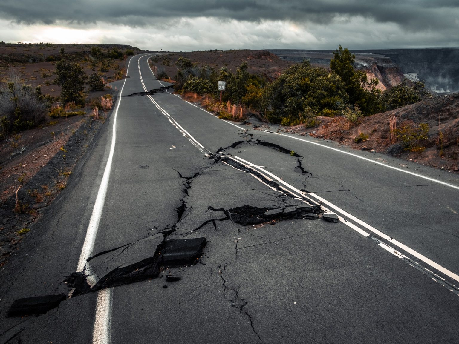 دراسة: هطول الثلوج والأمطار الغزيرة يساهم في وقوع الزلازل