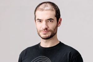 إيليا سوتسكيفر كبير العلماء في “أوبن إيه آي” يعلن تركه مجلس إدارة الشركة