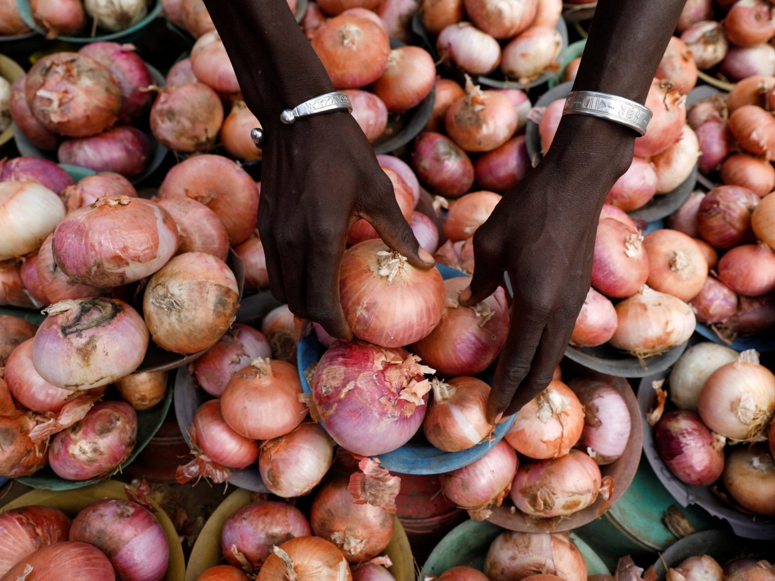 ارتفاع التضخم في نيجيريا إلى أعلى مستوياته منذ 28 عاما