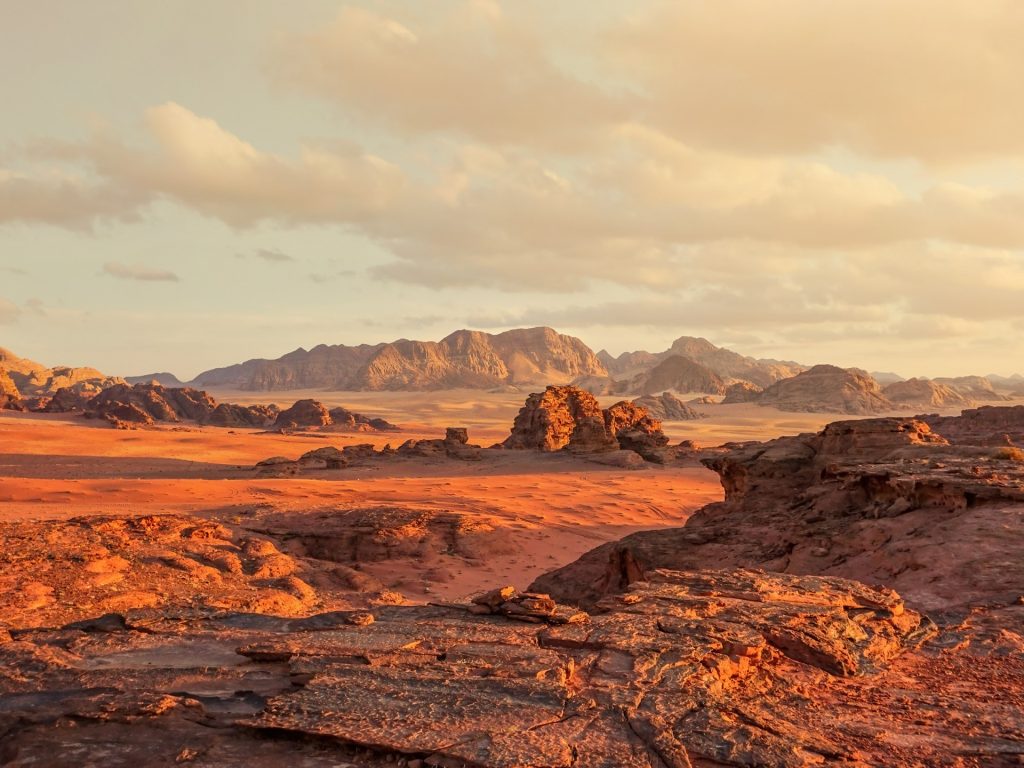 نيازك المريخ تكشف تاريخ البنية الخفية للكوكب الأحمر