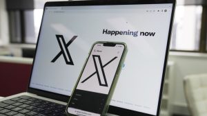 آلاف المستخدمين يبلغون عن عطل في خدمات منصة “إكس” بالولايات المتحدة