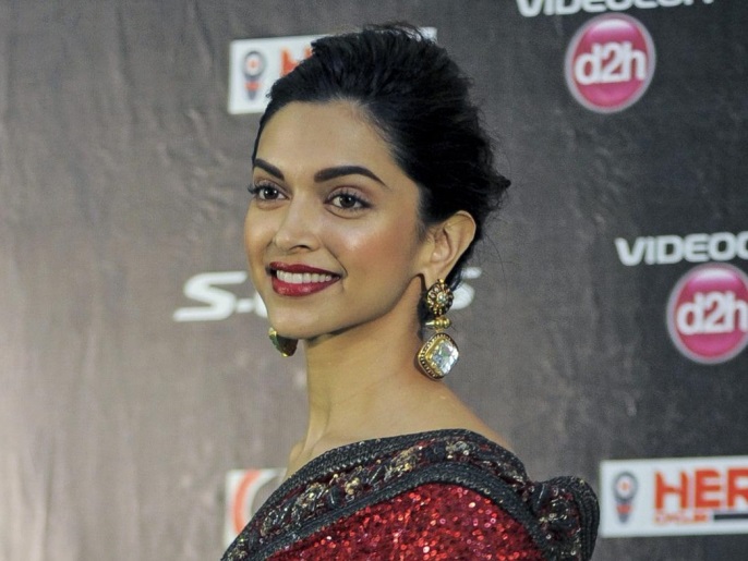 Indian actress Deepika Padukone arrives for the Indian International Film Academy Award (IIFA) in Kuala Lumpur, Malaysia, 07 June 2015. The 16th IIFA, often referred to as the Bollywood Oscars, celebrates the international nature of Indian cinema and takes place from 05 to 07 June.