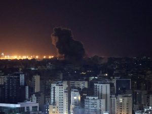 9 غارات على ضاحية بيروت خلال ساعتين ومقتل 55 لبنانيا في يوم