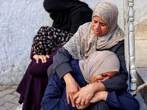 89 شهيدا في غزة والاحتلال ينسحب بعد هجوم بري شرق خان يونس