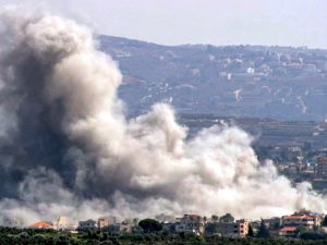 حزب الله يكثف استخدام الصواريخ الباليستية وإسرائيل تقصف 200 هدف بلبنان