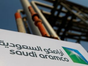 أرامكو السعودية تتجه لزيادة الديون و توزيعات الأرباح