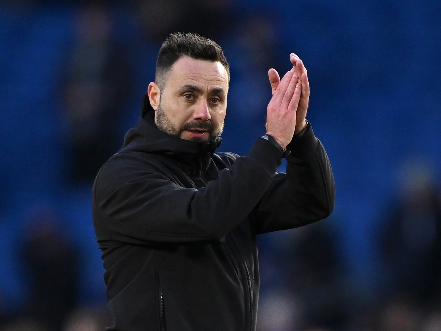 ما قصة حرب روسيا على أوكرانيا مع مدرب مارسيليا؟