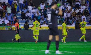 الهلال يغرق في «الخليج»