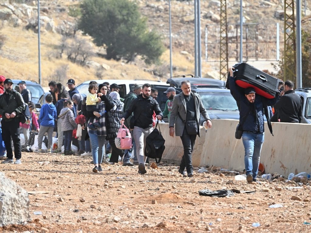 قلق أممي من ظروف “مزرية” للفارين من لبنان إلى سوريا