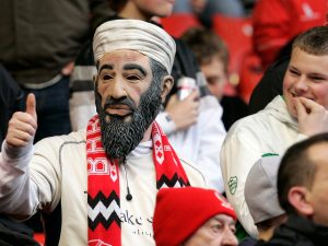 معاقبة حكم أسترالي بسبب ملابس أسامة بن لادن