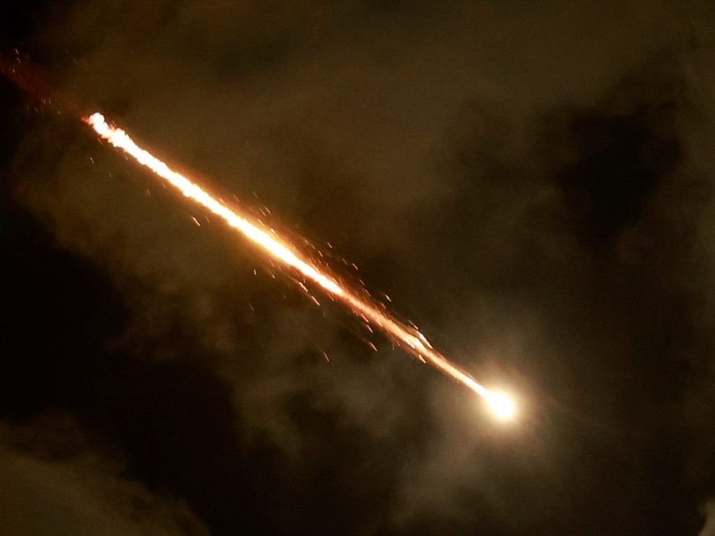 نيويورك تايمز: حزب الله يستخدم صواريخ استنسخها من أسلحة إسرائيلية