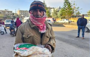 توزيع 175 ألف ربطة خبز للأسر اللاجئة شمال لبنان خلال الأسبوع الماضي