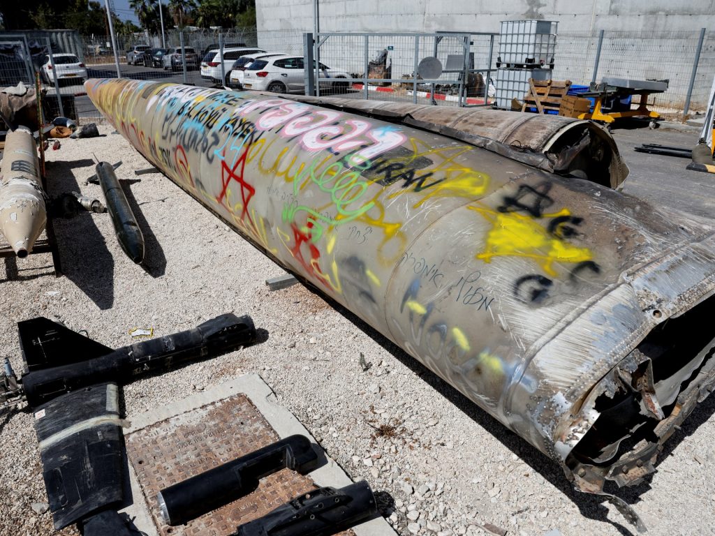 كاتب إسرائيلي: هل هذا هو السلاح الذي استخدم ضد إيران؟