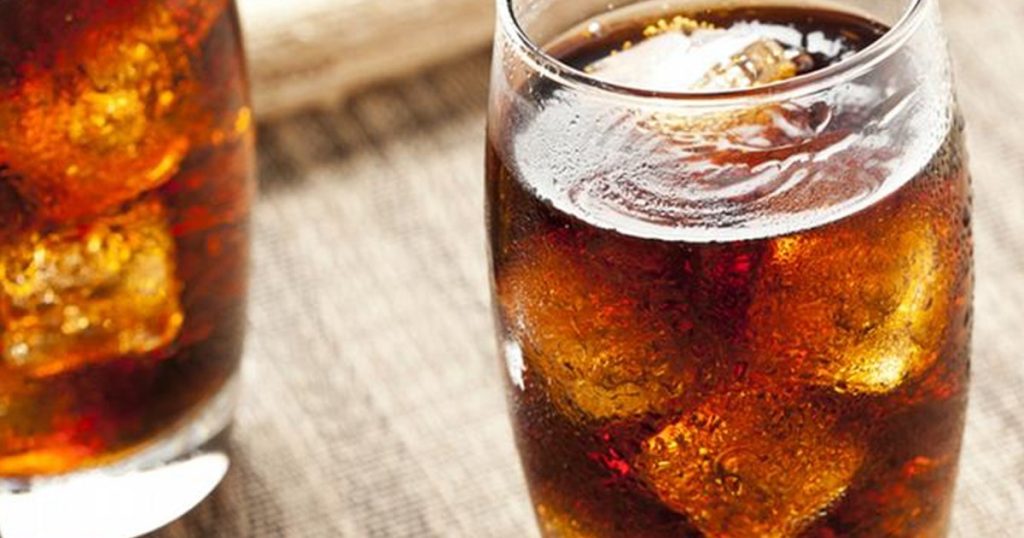 الأكثر حلاوة على الإطلاق.. كيف يسبب مشروب “دايت صودا” الإدمان؟