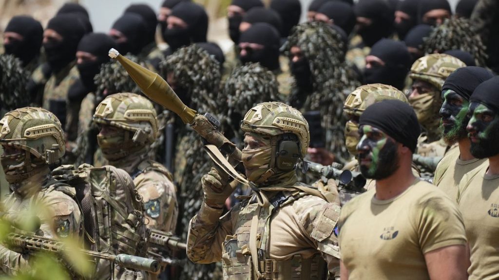 بلومبرغ: حزب الله استهدف منشآت الغاز الإسرائيلية قبل دخول وقف إطلاق النار حيز التنفيذ