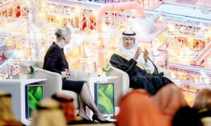 عبدالعزيز بن سلمان: السعودية الدولة الوحيدة التي تحقق عائدات مالية من تحول الطاقة