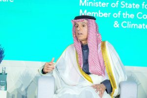 الجبير: السعودية تبنّت منهجية لمواجهة تحديات التصحّر والمناخ