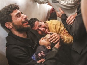 31 شهيدا بالقطاع و14 قتيلا وجريحا إسرائيليا بمعارك جباليا