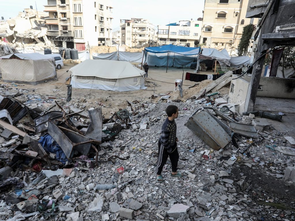 51 شهيدا في غارات إسرائيلية على غزة وعمليات جديدة للقسام