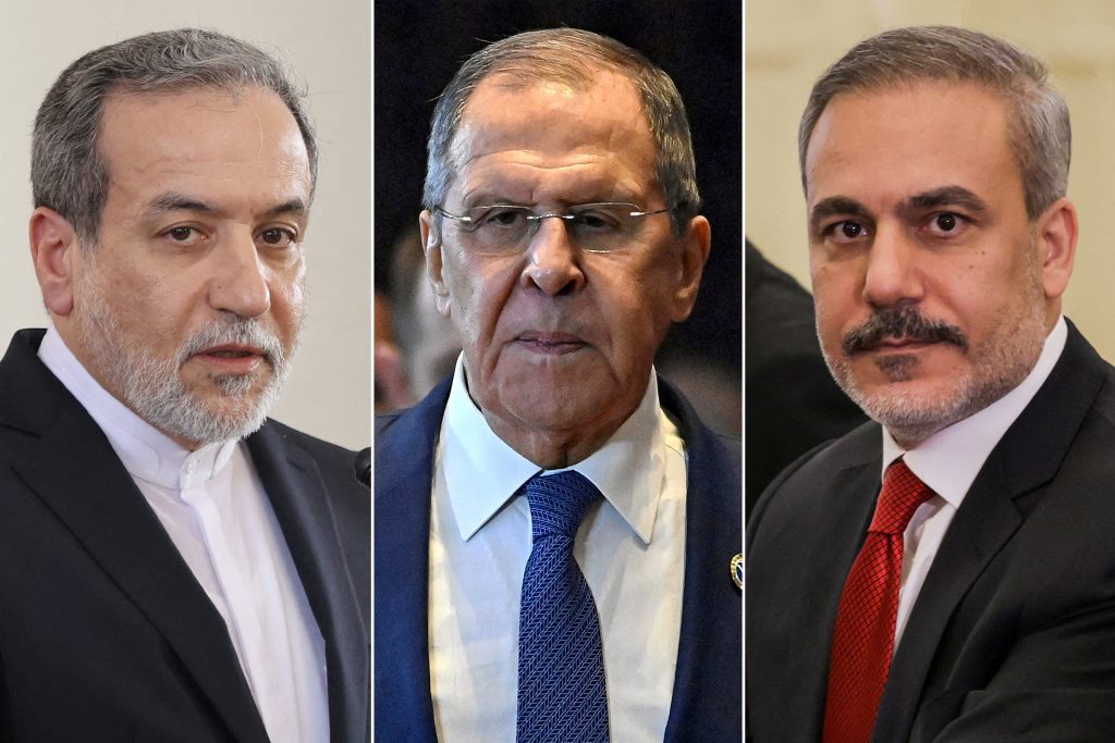 اتصالات روسية تركية إيرانية بشأن التطورات بسوريا وعراقجي بدمشق غدا