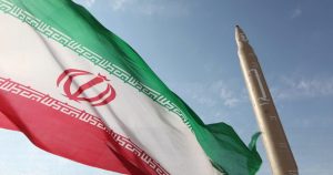 إيران ترفع مستوى تخصيب اليورانيوم وسط تحذيرات دولية من نواياها العسكرية