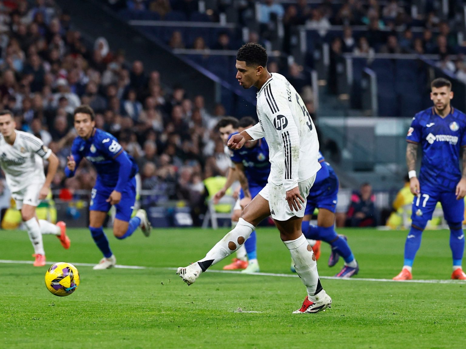 ريال مدريد أكثر استفادة من ركلات الجزاء مقارنة مع برشلونة