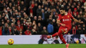 محمد صلاح يقود ليفربول للفوز على مانشستر سيتي في الدوري الإنجليزي