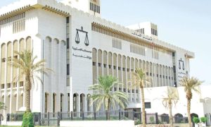 محكمة كويتية: الحبس 14 عاماً لوزير الداخلية والدفاع السابق