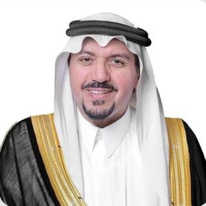 أمير القصيم يوجّه بتسمية قاعة في غرفة المنطقة باسم رجل الأعمال الزويد