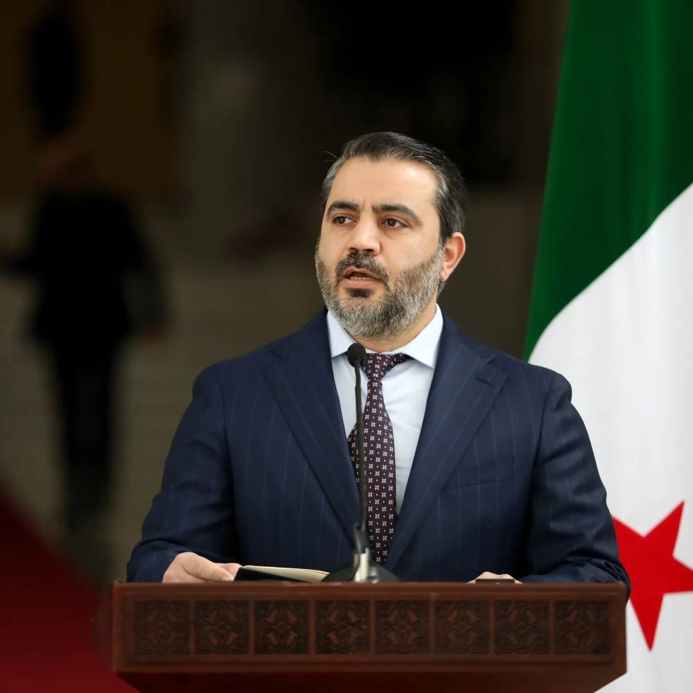 الشيباني يرحب بقرار أوروبا تخفيف العقوبات على سورية