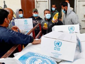 «الأونروا» تحذر: وقف عملنا يقوض هدنة غزة