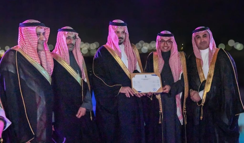 أمير منطقة المدينة المنورة يشهد تسليم “مرسى الجار” رخصة الهيئة السعودية للبحر الأحمر