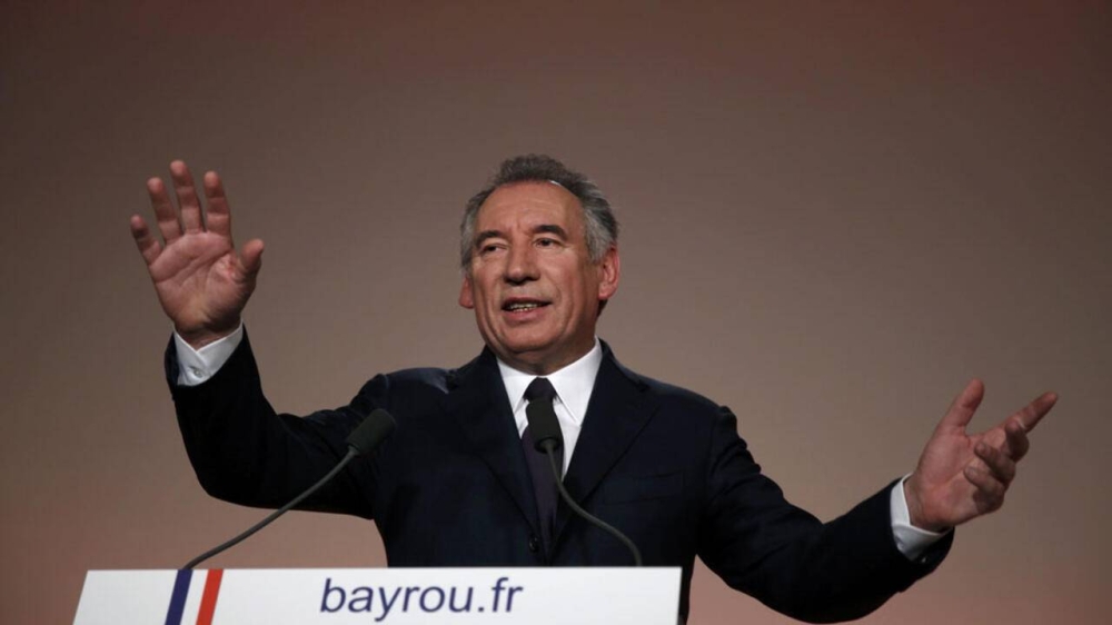 «تصويت الثقة».. مصير الحكومة الفرنسية في قبضة البرلمان