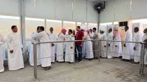آل بامخير يستقبلون المواسين في فقيدهم