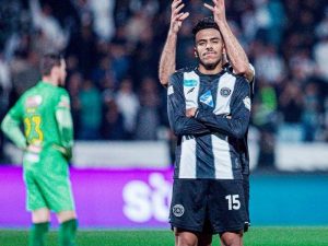 الجوير ينافس 4 أجانب على صناعة اللعب في«روشن»