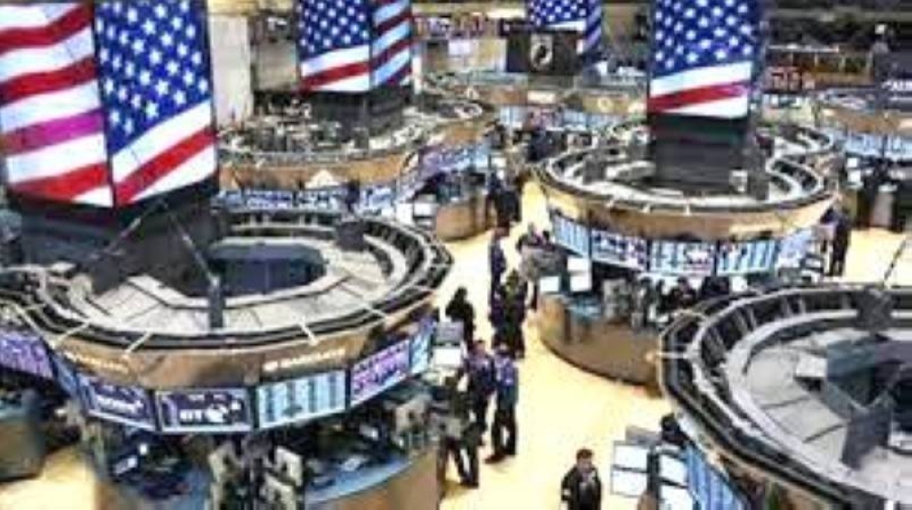 «وول ستريت» تتراجع.. وتباين بمؤشرات أسهم آسيا