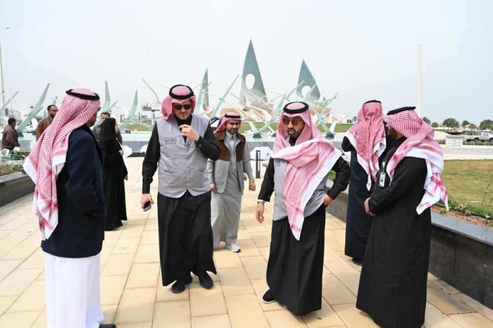 أمانة الشرقية تناقش سبل تطوير إستراتيجيات التعاون في إدارة المشاريع والصحة العامة والخدمات