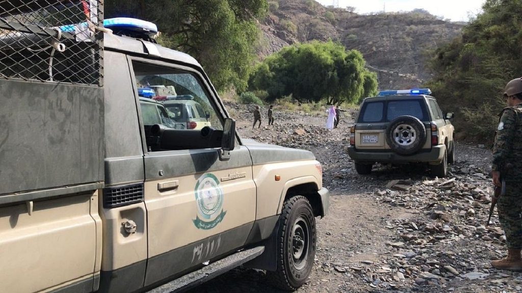 إحباط تهريب 94 كيلوجرامًا من القات المخدر بمنطقة عسير