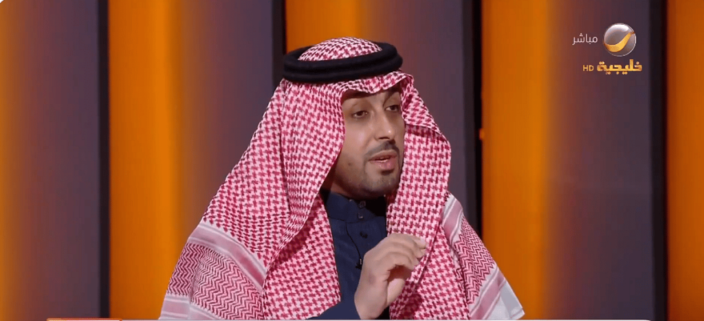 وكيل «الموارد البشرية» يوضح استراتيجية الوزارة في تمكين الموظفين