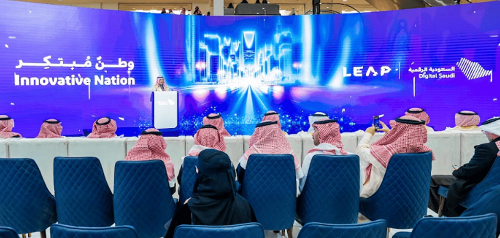 متحدثون في مؤتمر "ليب 25" يستعرضون ملامح ثورة الذكاء الاصطناعي