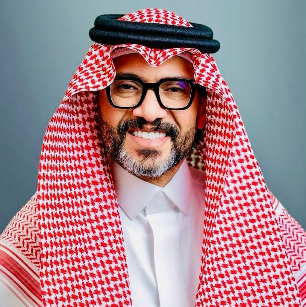 د. البخيت مديراً أول للعلاقات العامة والاتصال بهيئة الربط الكهربائي الخليجي