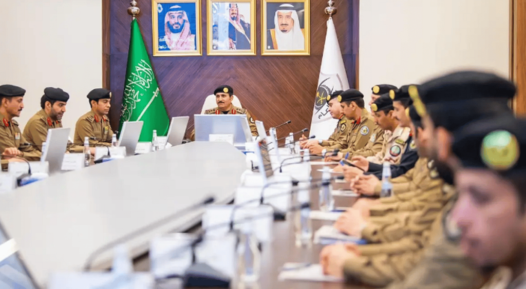 مدير الأمن العام يرأس اجتماع قادة قوات أمن العمرة