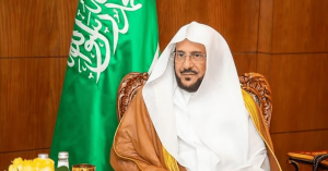 وزير الشؤون الإسلامية: كثير من إعلانات الجمعيات الجامعة للتبرعات “كاذبة”