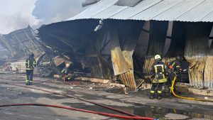 فيديو. مئات المسيرات الأوكرانية فوق سماء روسيا تخلف قتلى وجرحى