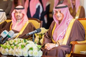 أمير تبوك يرعى حفل يوم البر السنوي ويكرم الجمعيات الفائزة بجائزة العطاء