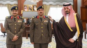 أمير المدينة المنورة يقلّد نائب مدير الدفاع المدني بالمنطقة رتبته الجديدة